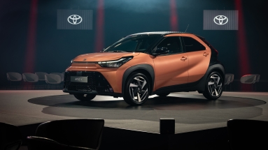 Toyota Aygo X Hybrid: Η νέα εποχή του αστικού crossover